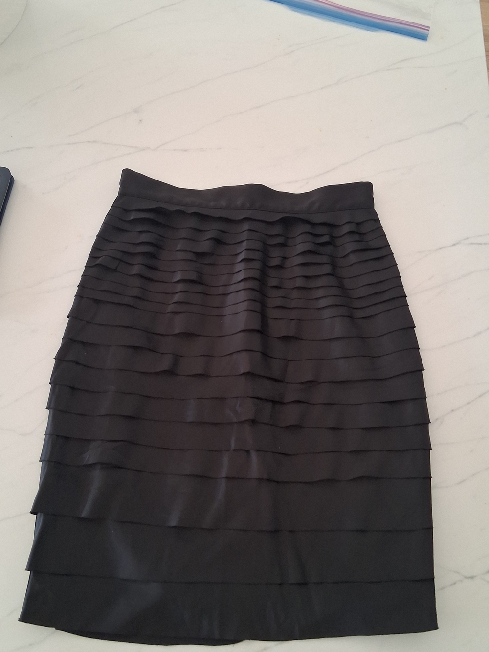 Classic Black Tiered Pencil Skirt